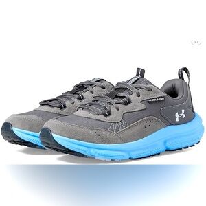 Under Armour Charged Vessert 2 - New in Box!